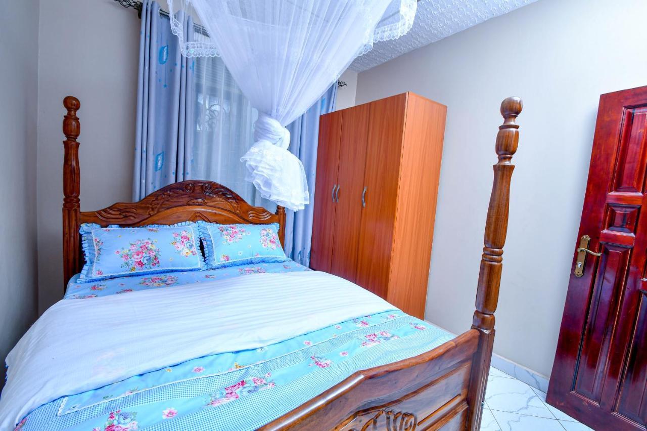 Peace Of Mind Suites Εντέμπε Εξωτερικό φωτογραφία