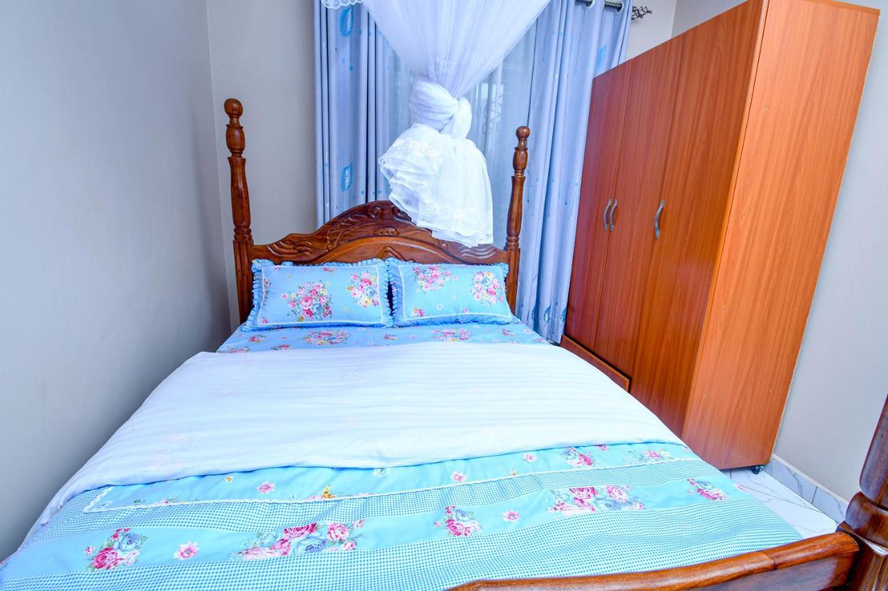 Peace Of Mind Suites Εντέμπε Εξωτερικό φωτογραφία
