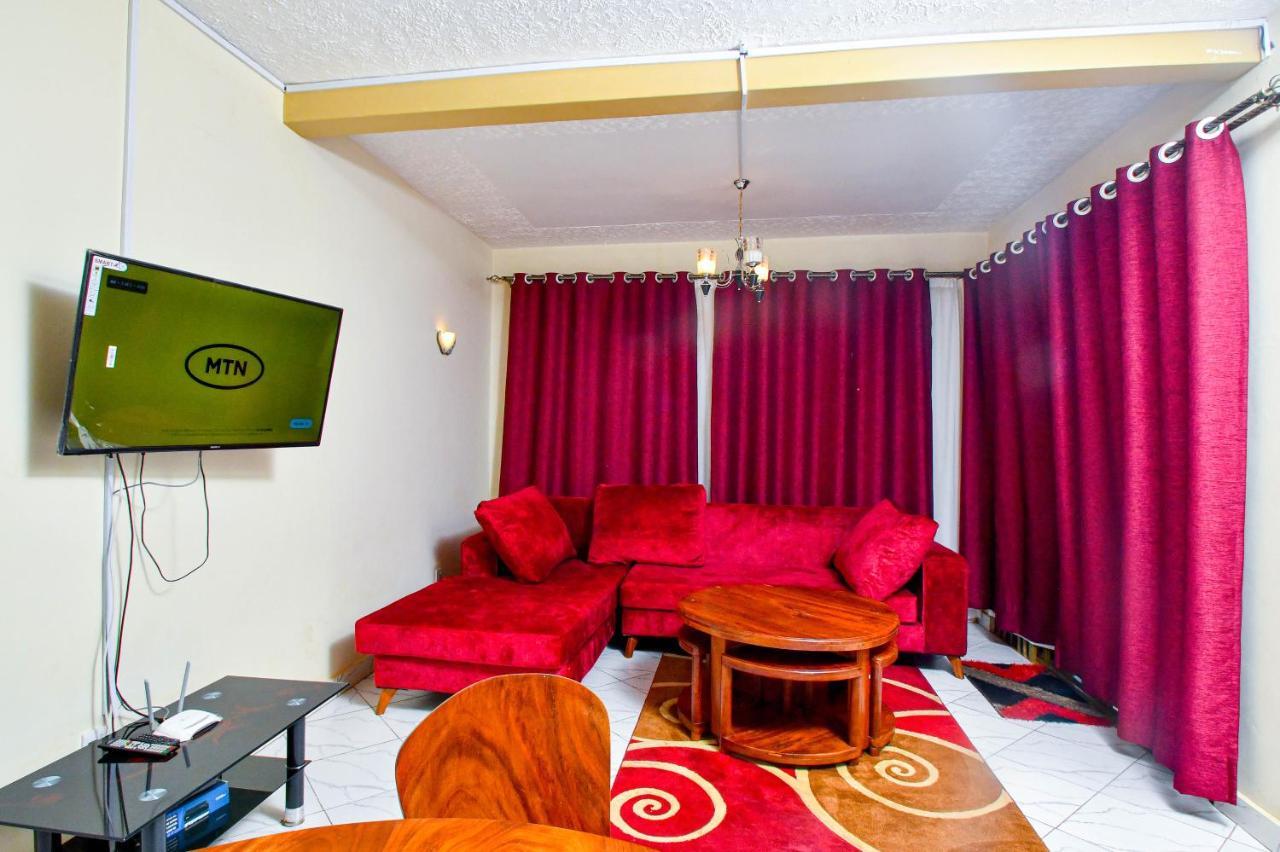 Peace Of Mind Suites Εντέμπε Εξωτερικό φωτογραφία