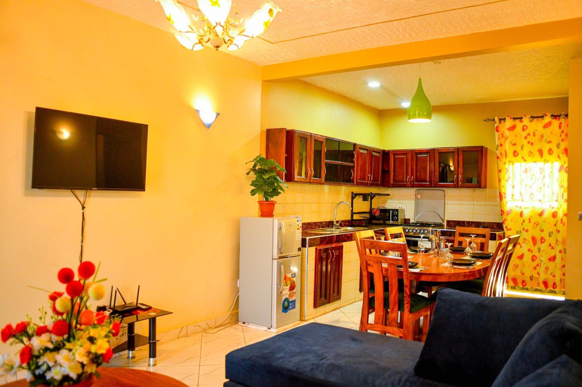 Peace Of Mind Suites Εντέμπε Εξωτερικό φωτογραφία