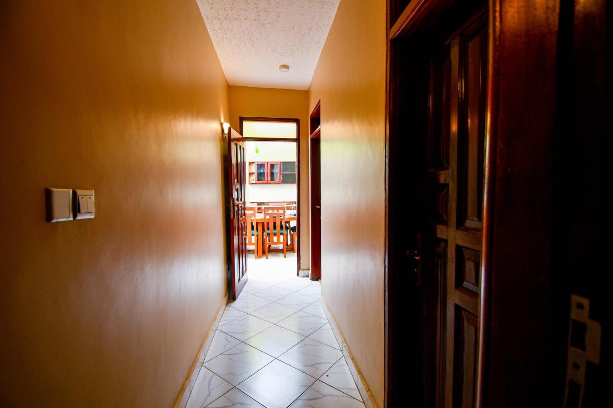 Peace Of Mind Suites Εντέμπε Εξωτερικό φωτογραφία